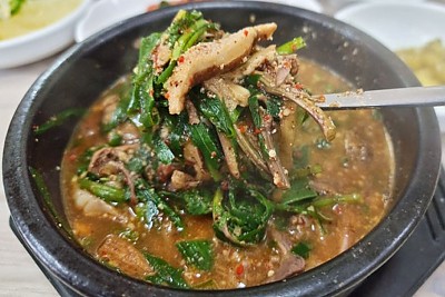 국물이 진국인 추어탕을 맛볼 수 있는 곳 